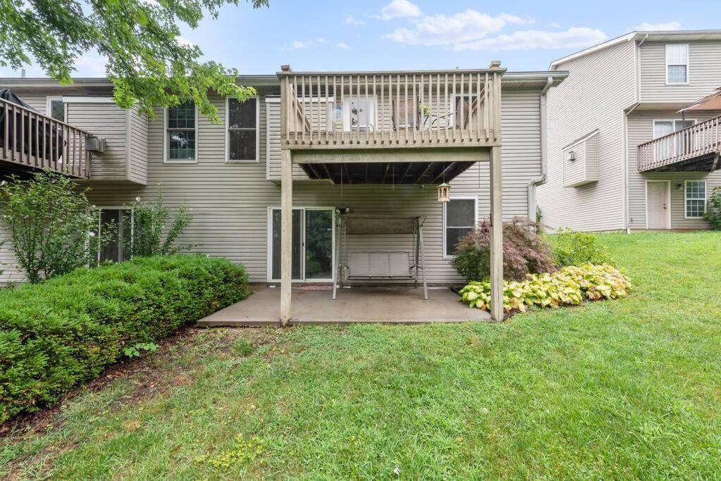 Beautiful Townhome, 11 Minutes To Downtown, Kcmo. Kansas City Exterior foto